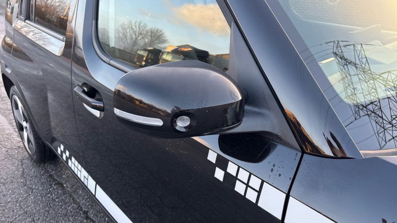 Hyundai INSTER 85kW 02 49kWh 5dr Auto Electric Hatchback